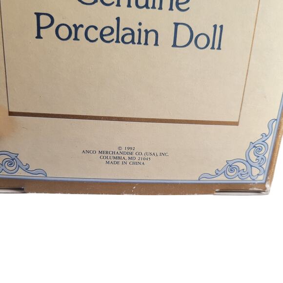 Porcelain Doll Classical Symphony Special Edition 1992 12" Adorable Memories - Picture 14 of 16